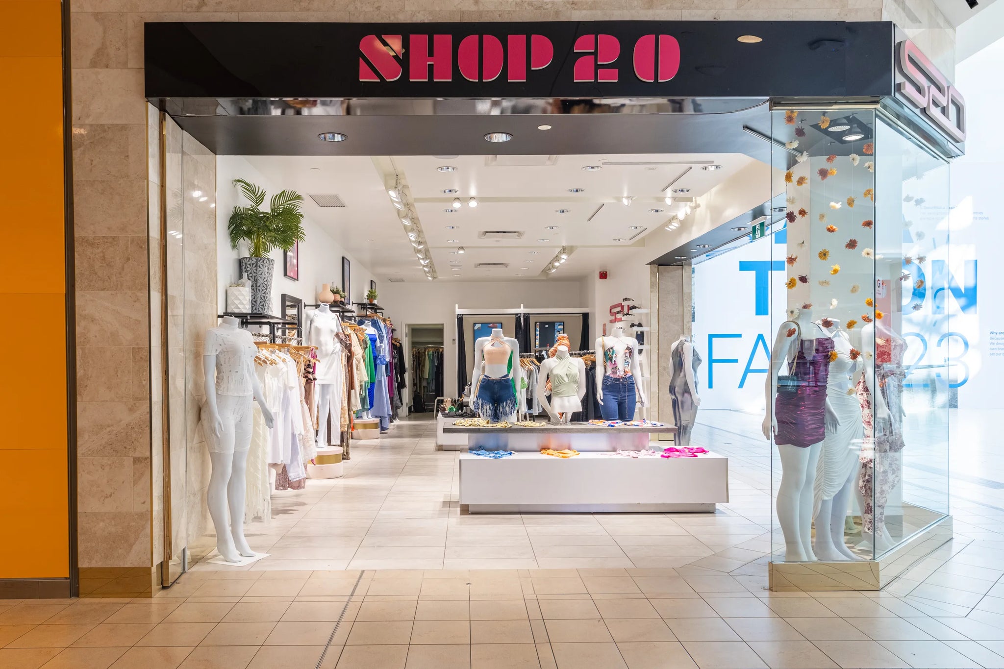 Shop 20 Inc Scarborough Town Center 